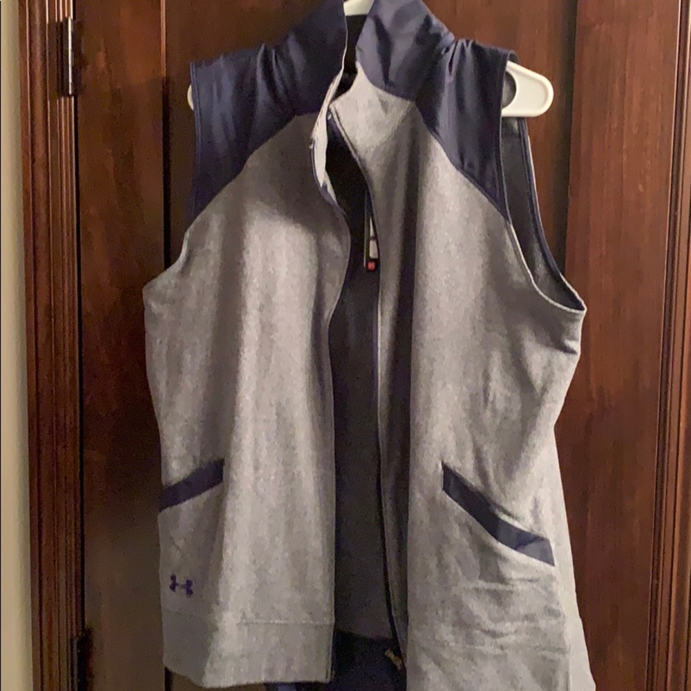 Brand new under Armour vest